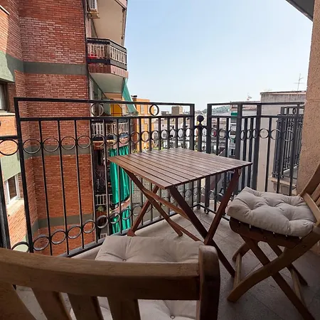 Kuala - Modern With Pool & Parking Apartment *
